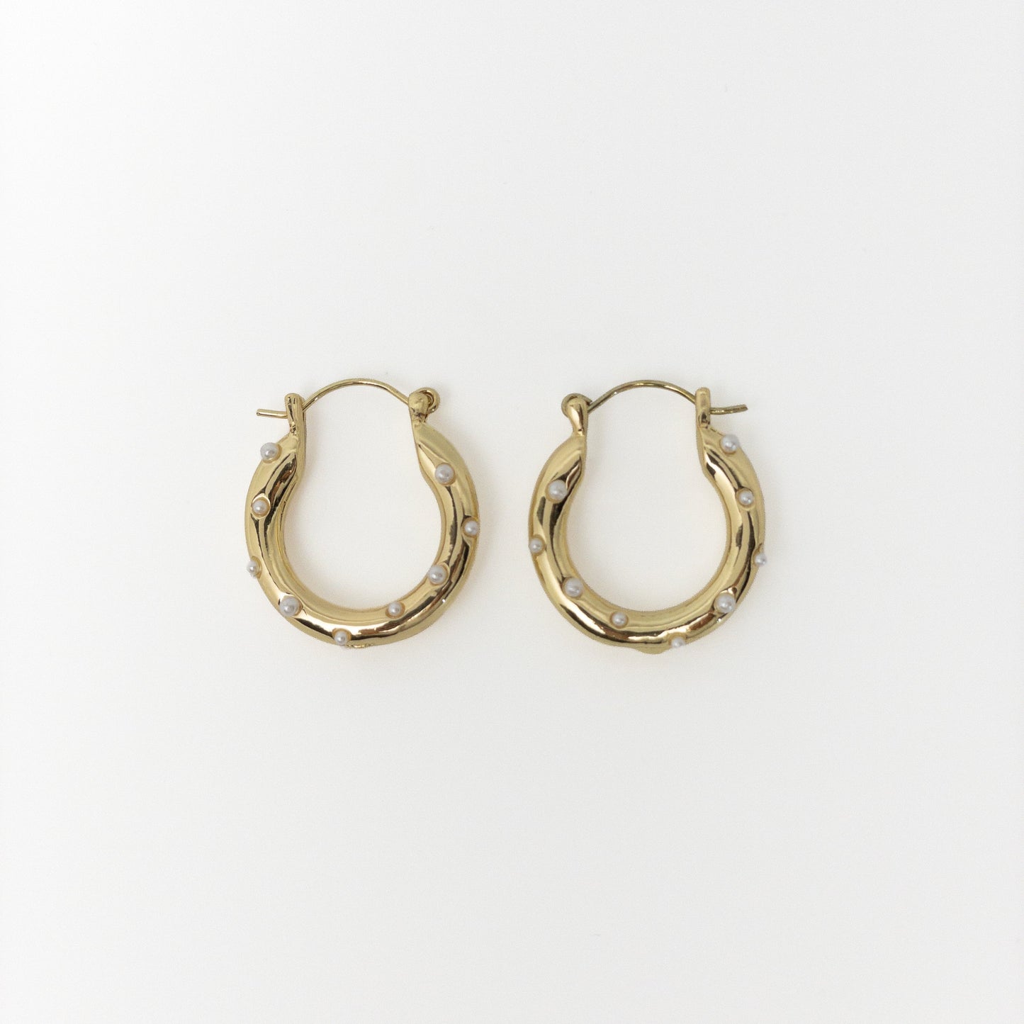 Lucky Pearl Hoops