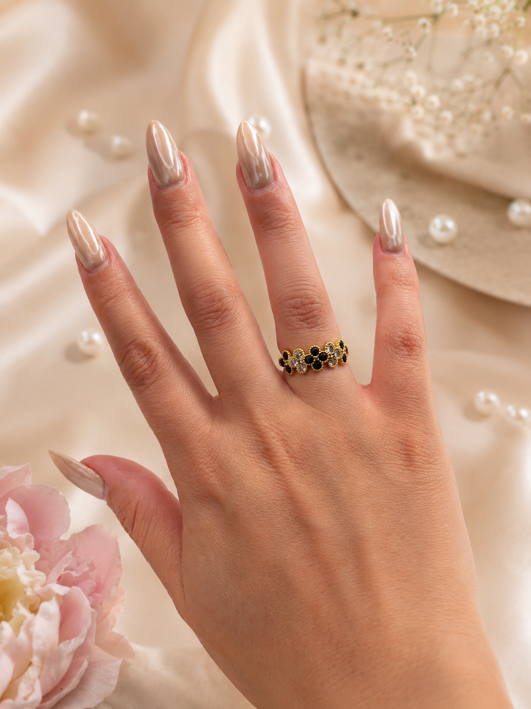 Mini Bloom Ring